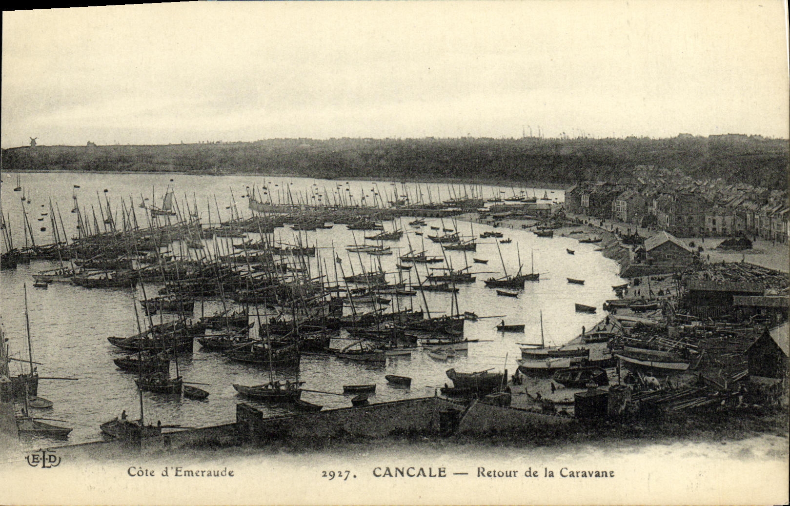 Vuelta de Cancale de la POSTAL de la VENDIMIA de los barcos de la caravana
