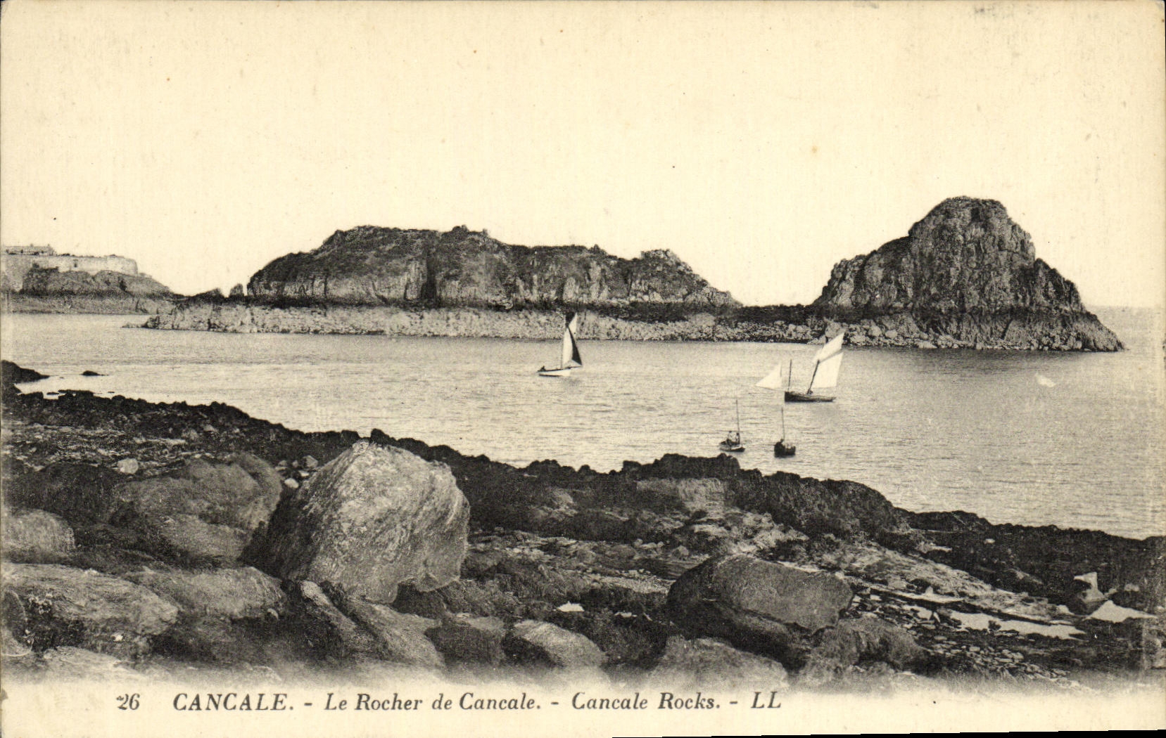 CPA Cancale Le Rocher de Cancale 