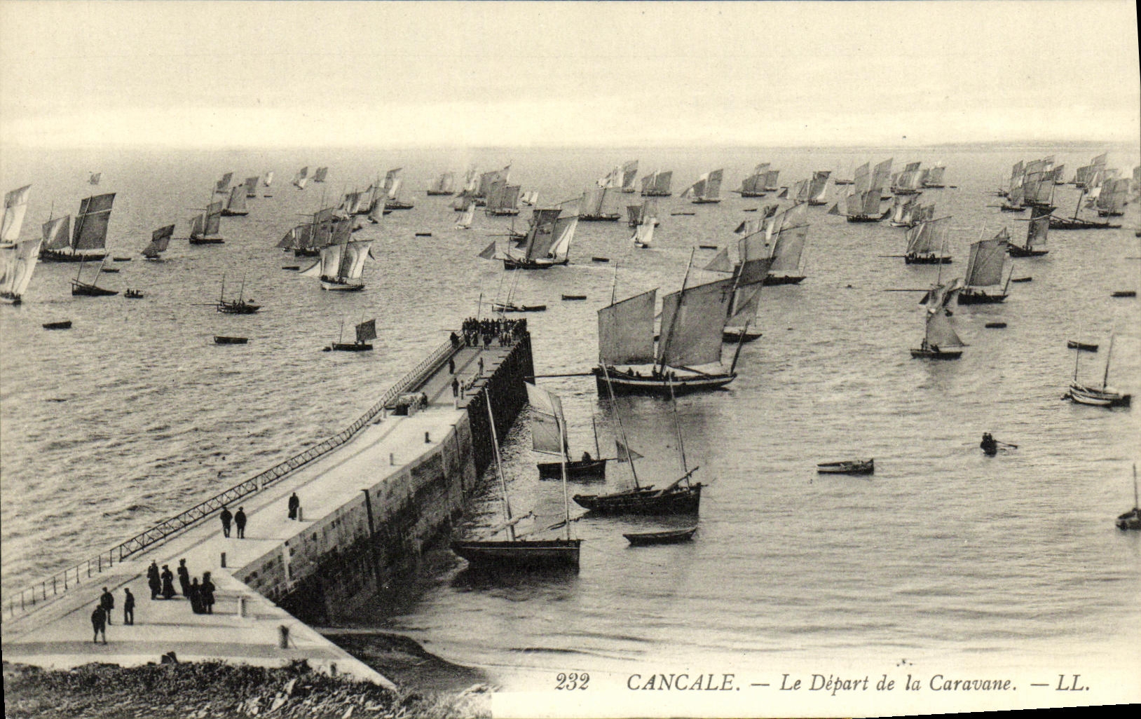 CPA Cancale Le Depart de la Caravane Baetaux