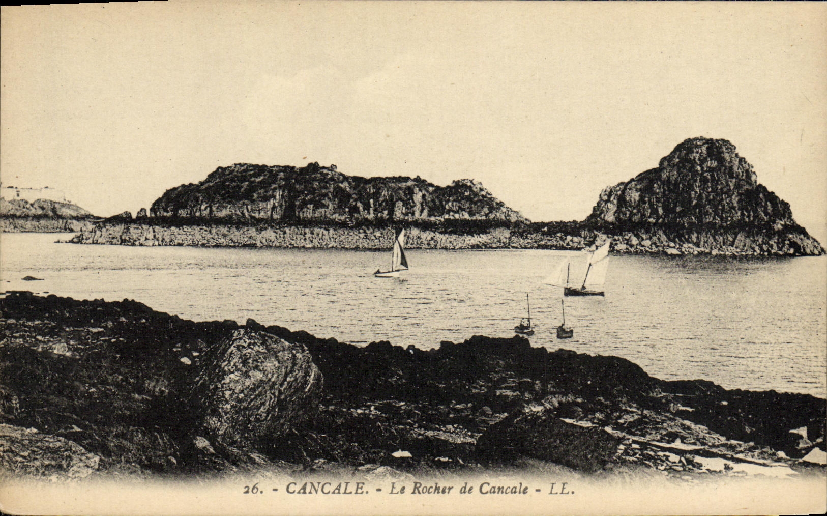 CPA Cancale Le Rocher de Cancale 