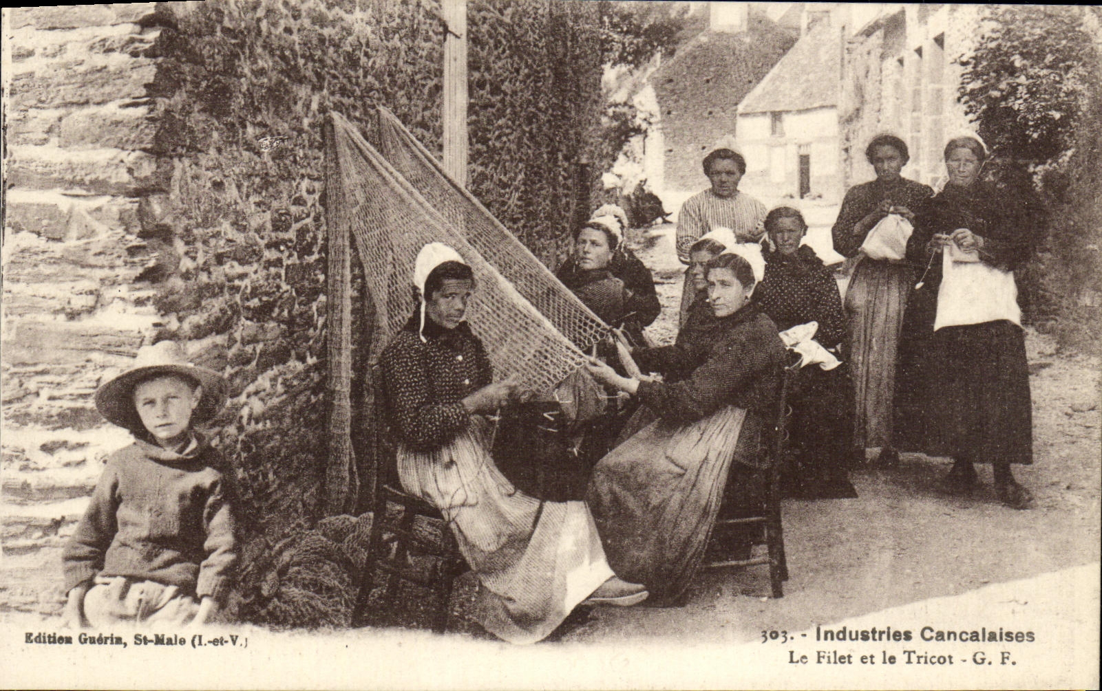 VINTAGE POSTCARD Cancalaises Industries the Net and Knitting