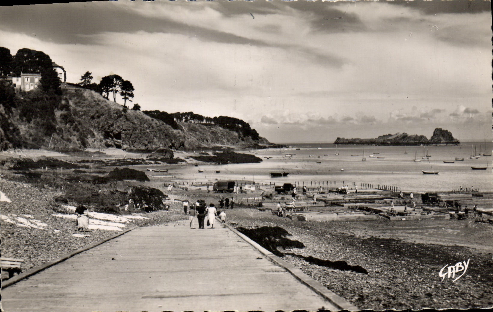 MODERN CARD Cancale the Oyster beds and the Point of Hock Ostreiculture
