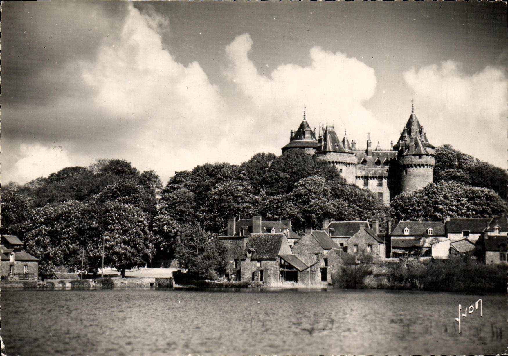 MODERN CARD Combourg the Castle