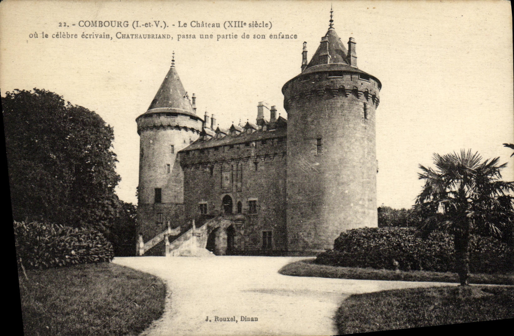 CPA Combourg Facade du Chateau