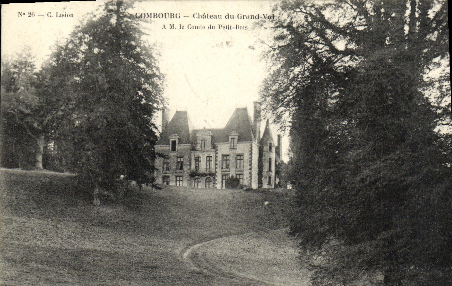 VINTAGE POSTCARD Combourg the Castle of the Large Valley M the Count of Glazing bar