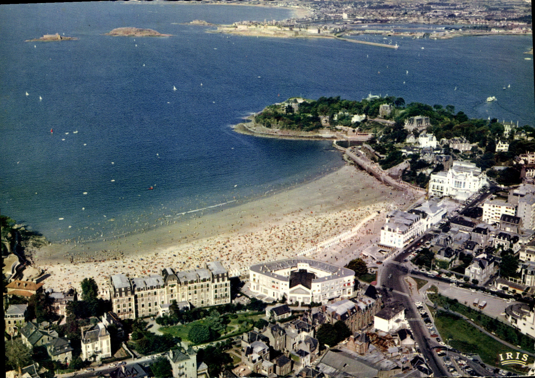 POSTAL MODERNA la esmeralda del corral D de Dinard la playa de L traba la vision