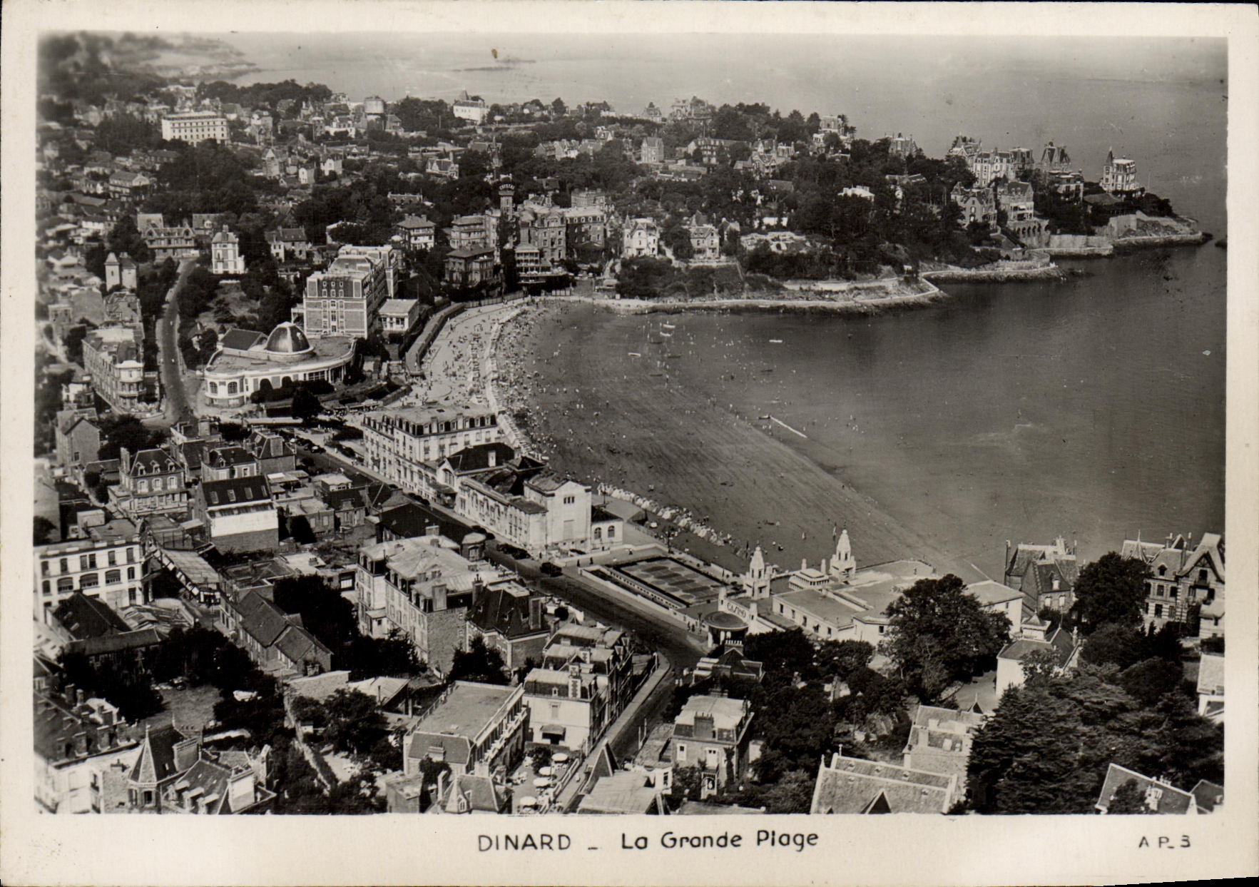 CPM Dinard La Grande Plage