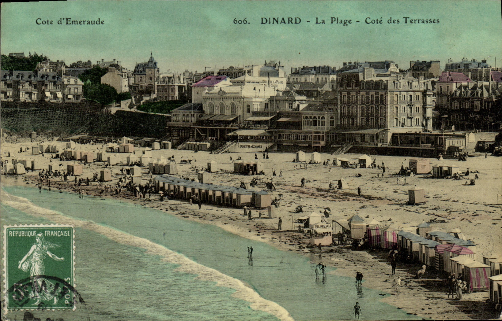 CPM Dinard La Plage Cote des Terrasses