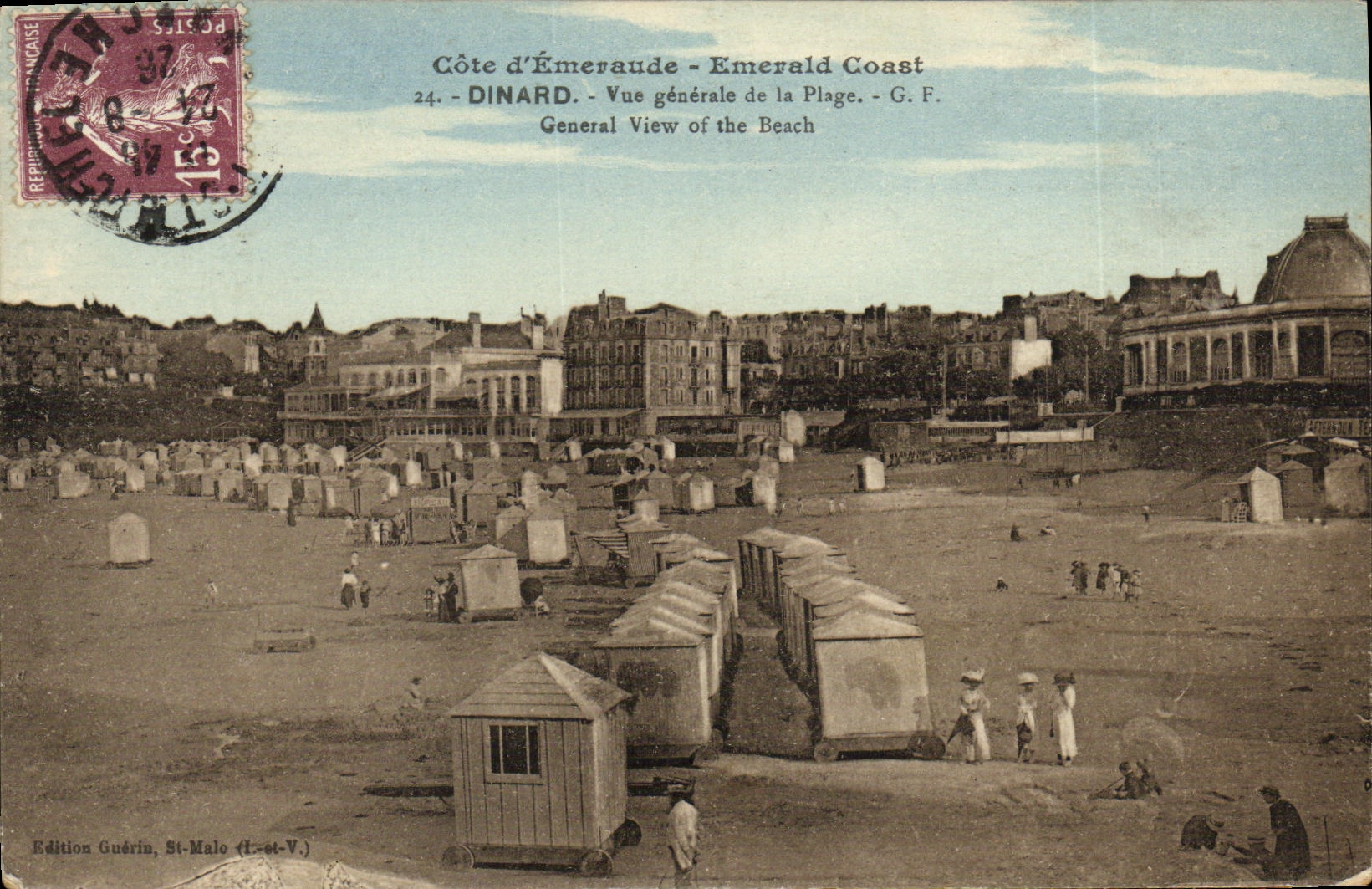 CPA Dinard Vue Generale de la Plage
