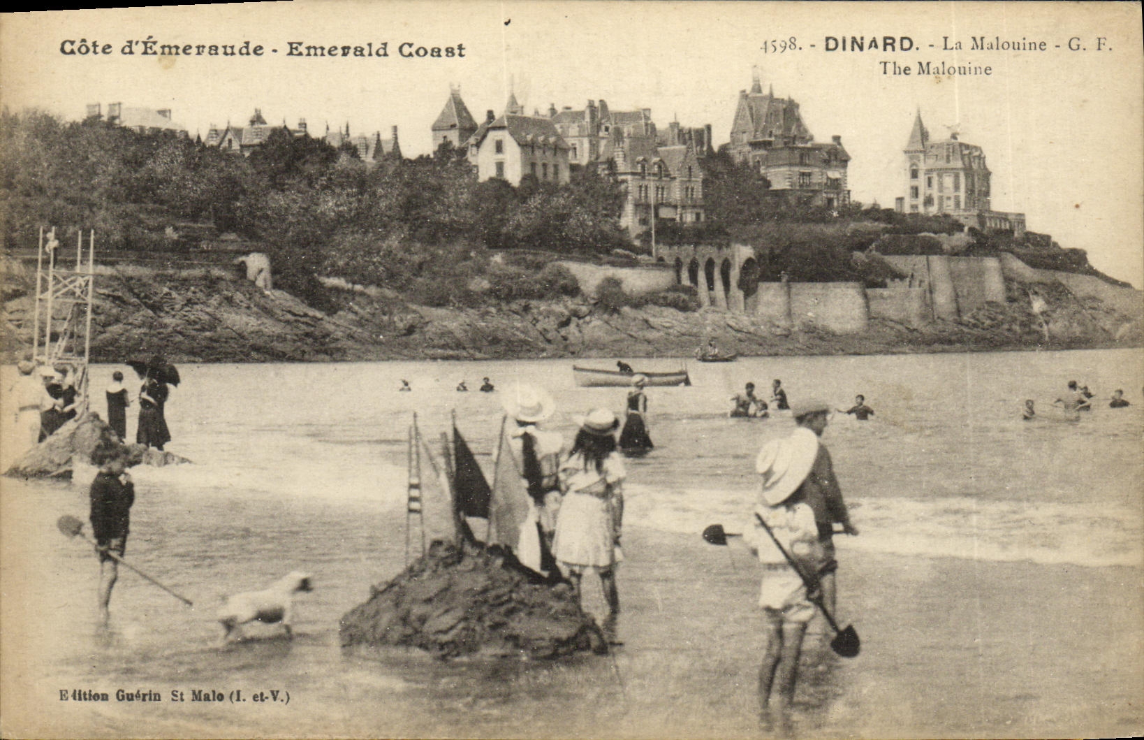 CPA Dinard La Malouine Enfants