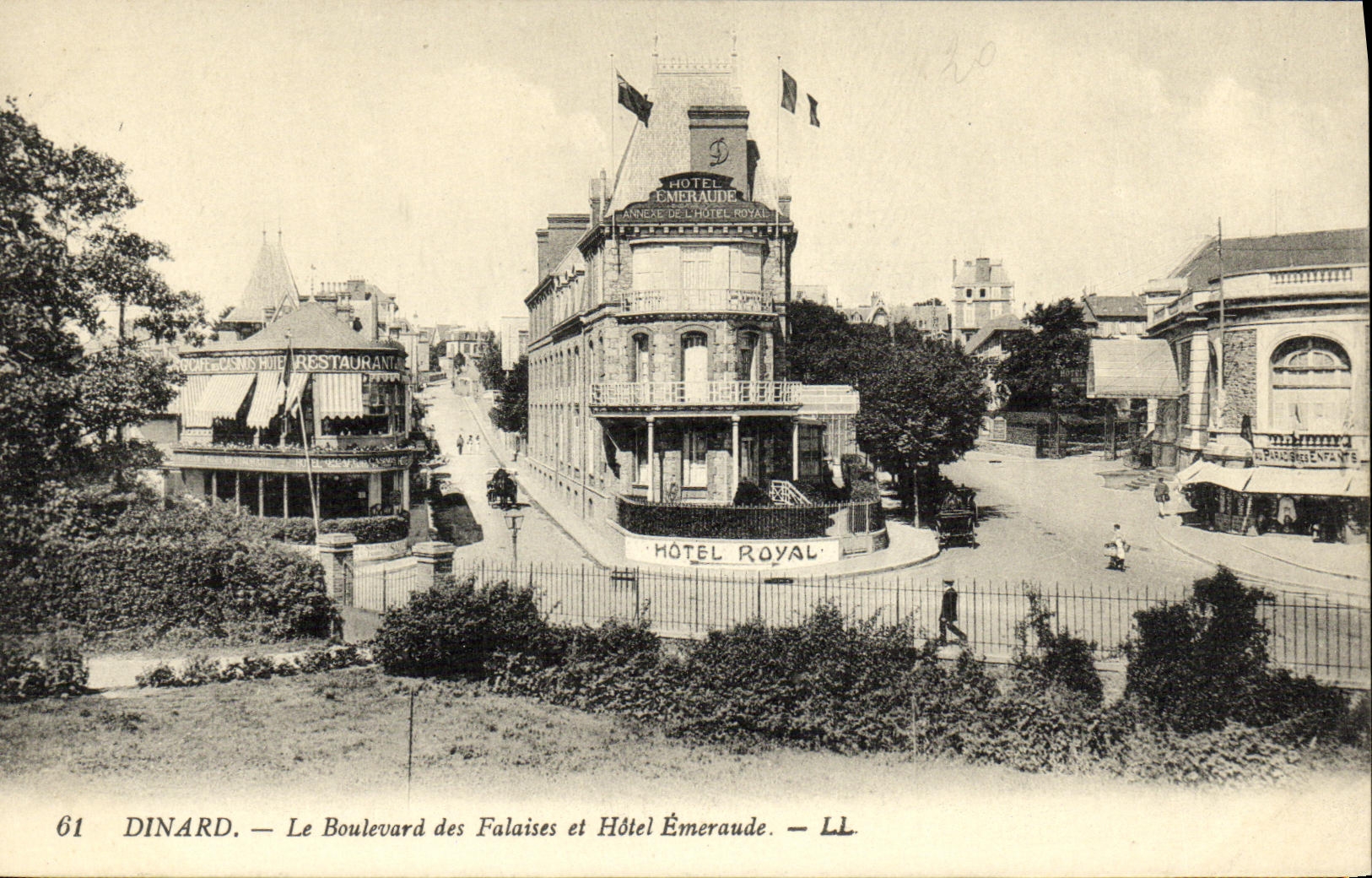 POSTAL Dinard de la VENDIMIA el bulevar de acantilados y de la esmeralda del hotel