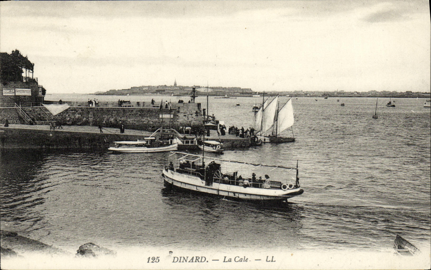 POSTAL Dinard de la VENDIMIA los barcos del asimiento