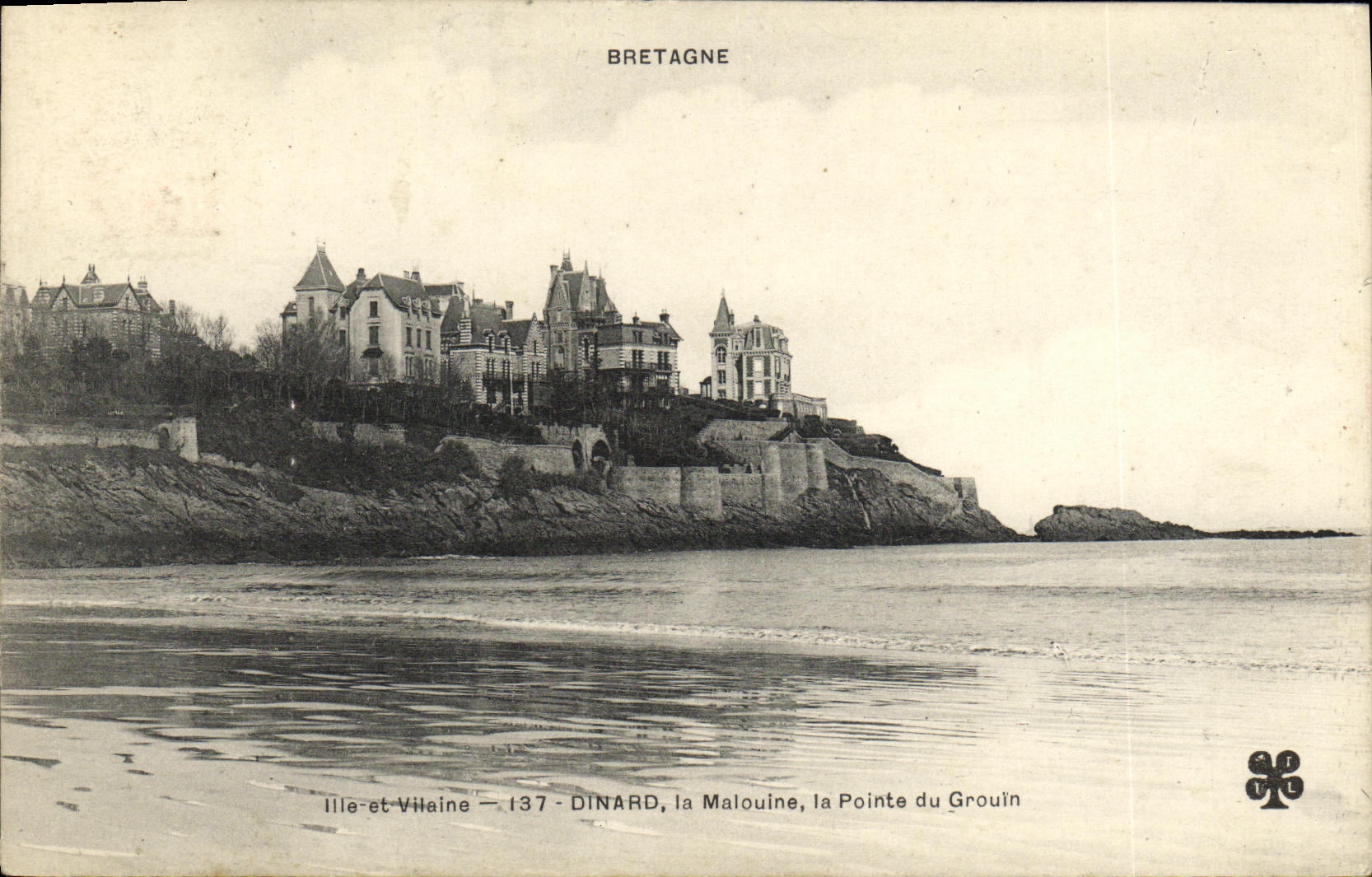 VINTAGE POSTCARD Dinard the inhabitant of Saint Malo the point of Groulin