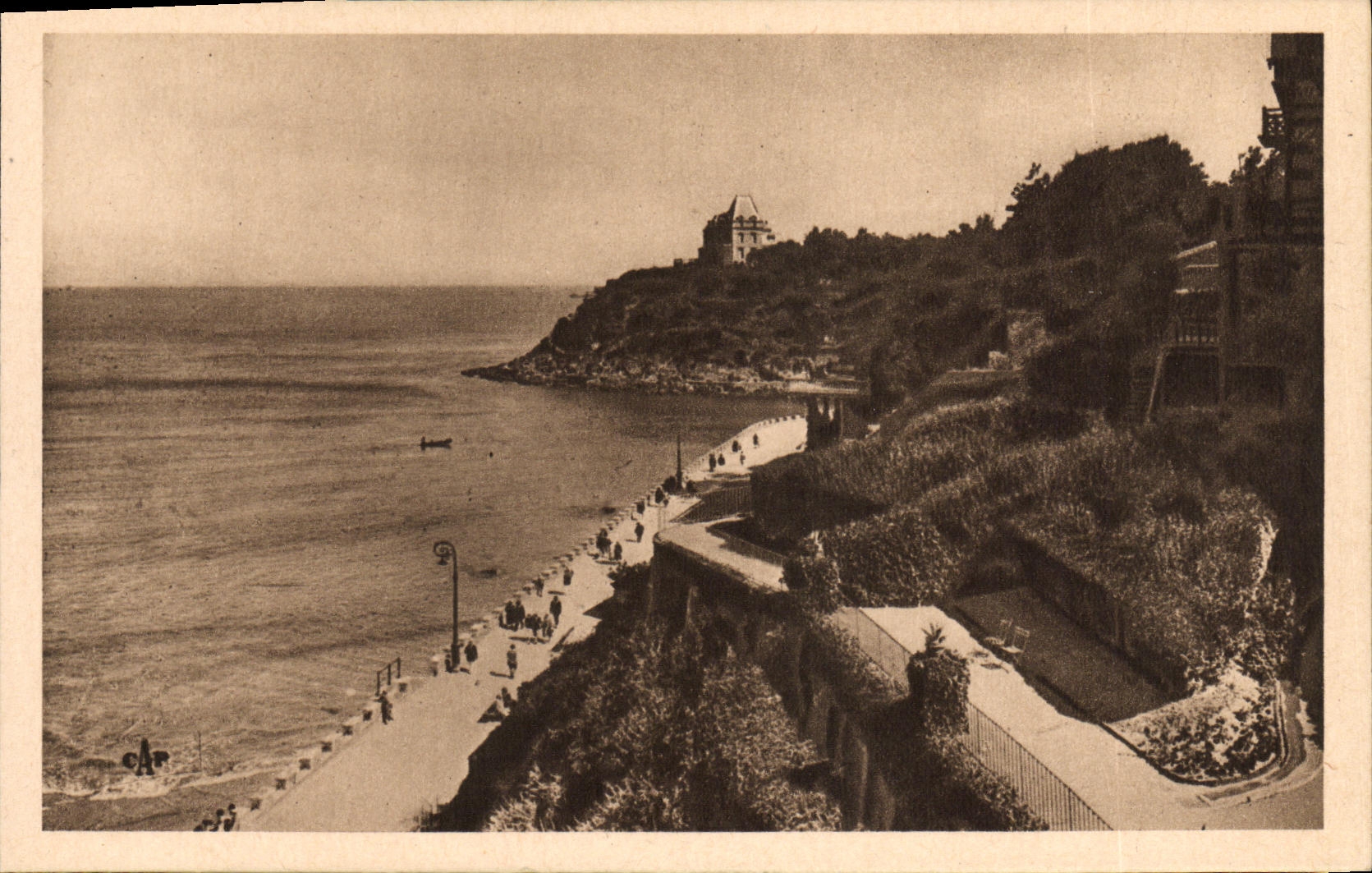 CPA Dinard vue prise du Casino