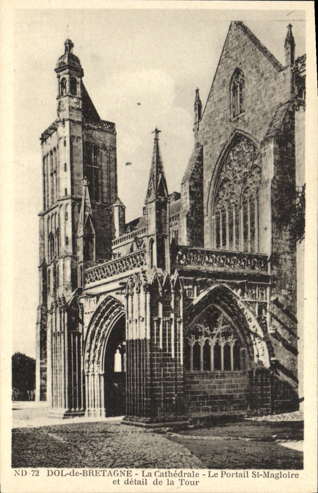 VINTAGE POSTCARD Fraud of Brittany the Cathedral the Gate St Magloire and detail of the Tower