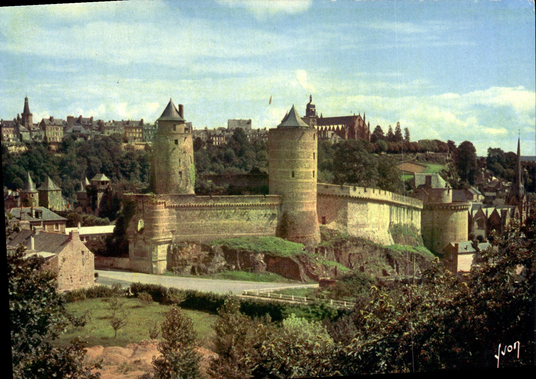MODERN CARD Ferns Castle