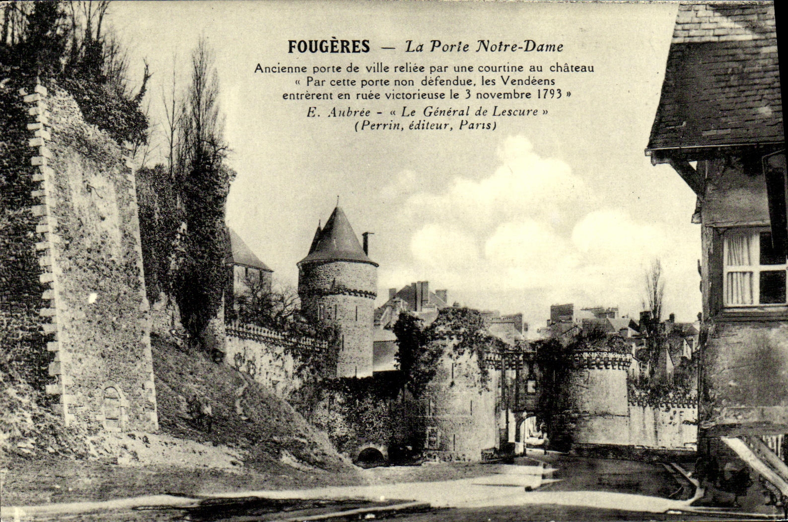 CPA Fougeres La Porte Notre Dame
