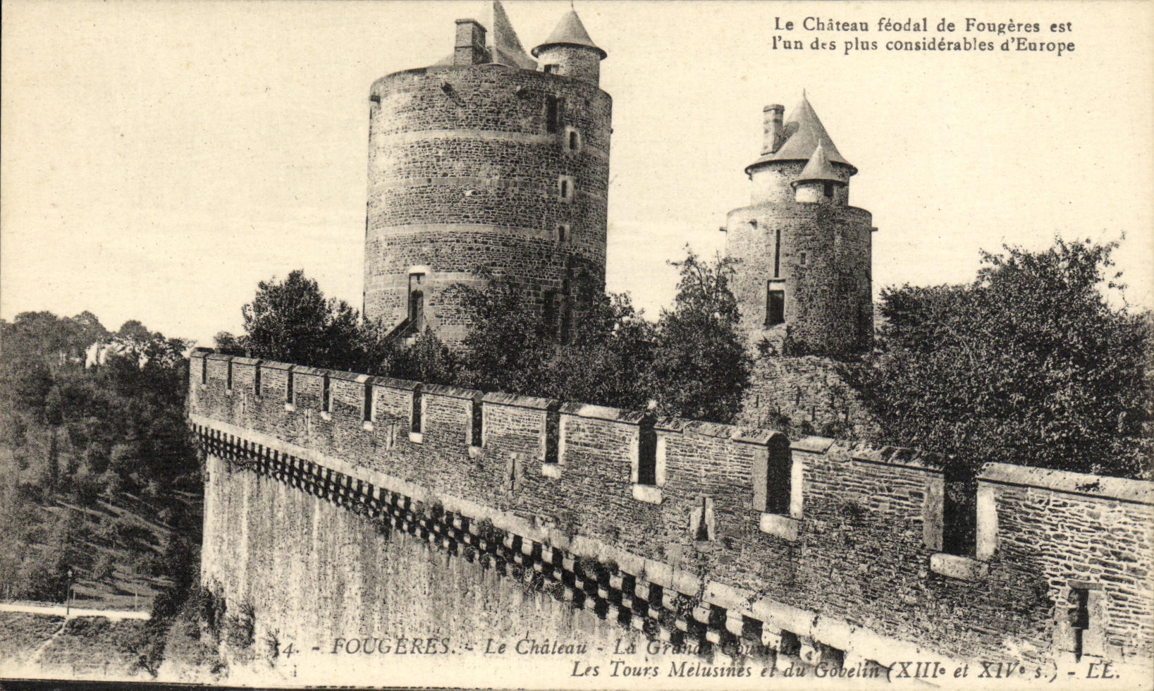VINTAGE POSTCARD Ferns the Castle the large curtain