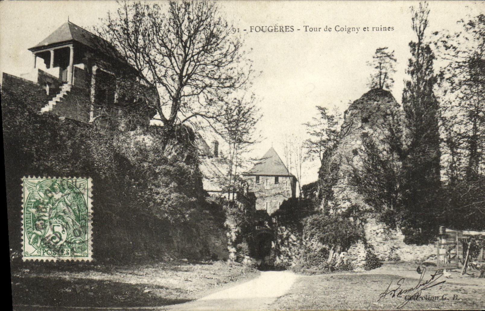 CPA Fougeres Tour de Coligny et ruines