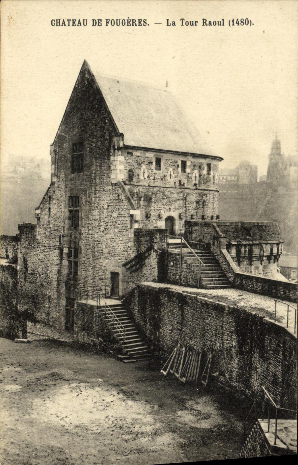 VINTAGE POSTCARD Castle of Ferns the Raoul Tower