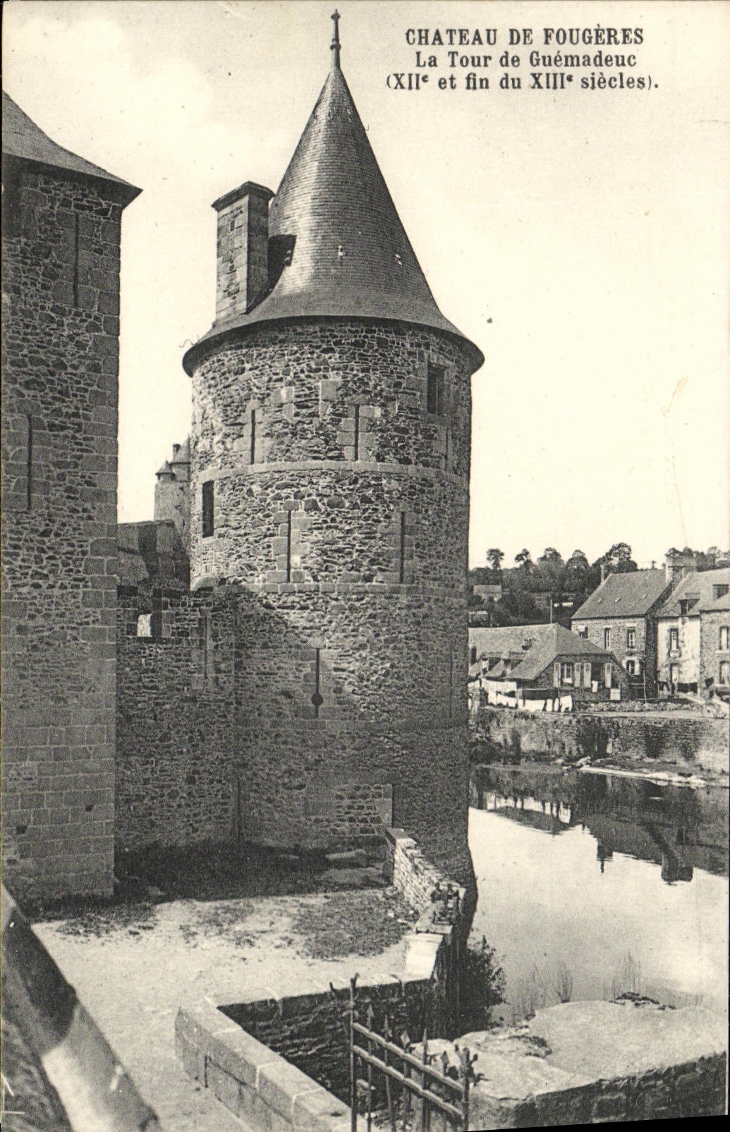 CPA Chateau de Fougeres La Tour de Guemadeuc