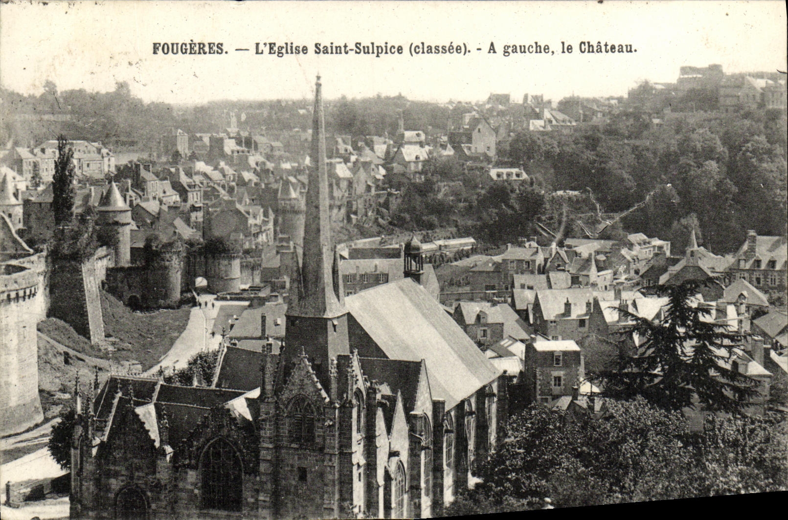 CPA Fougeres L Eglise Saint Sulpice A gauche le Chateau