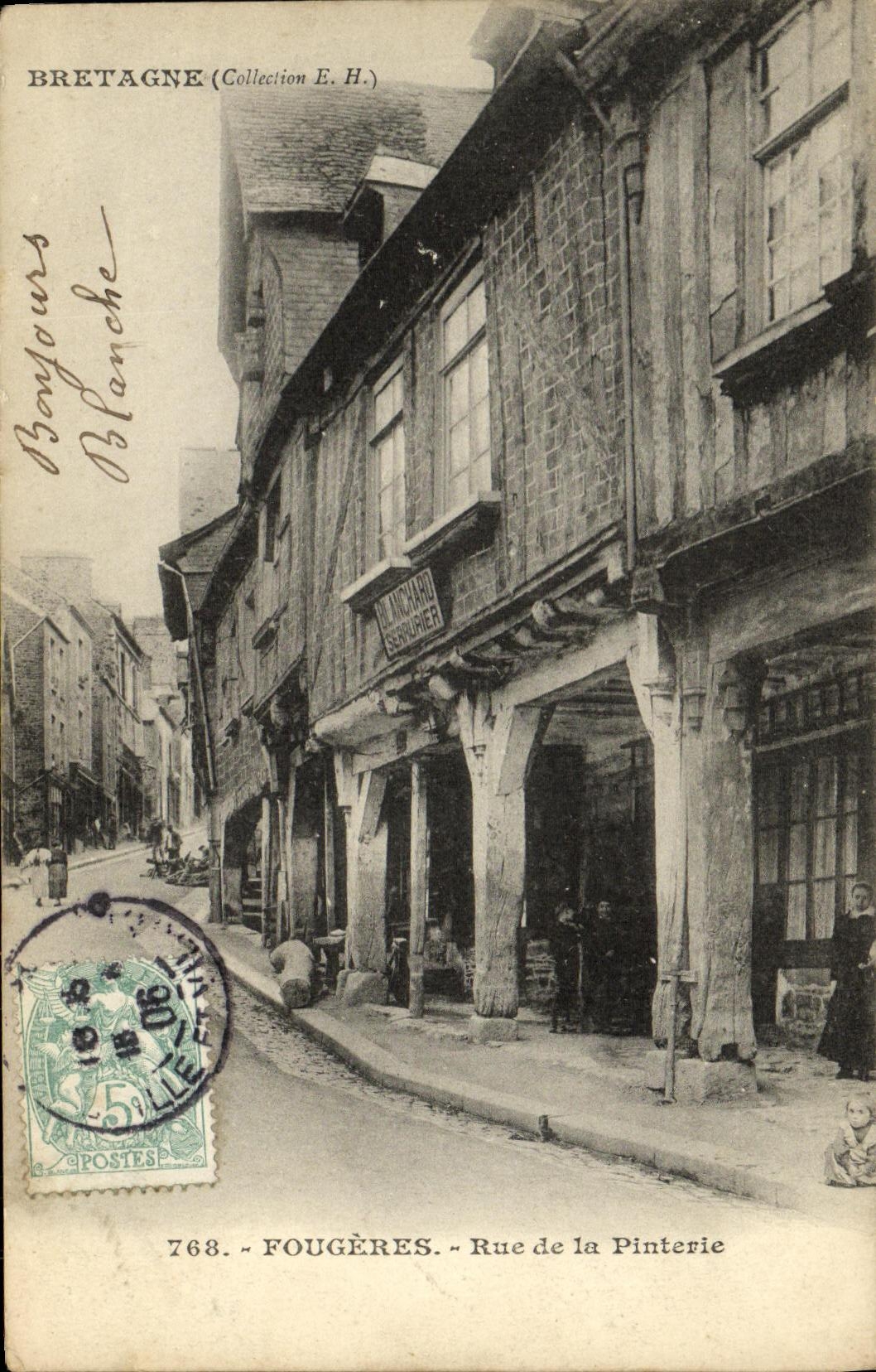 VINTAGE POSTCARD Ferns Street of Pinterie
