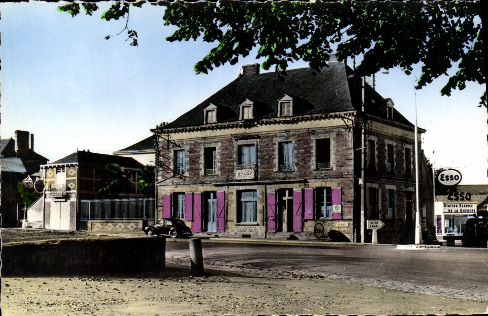 MODERN CARD Guerche of Brittany the Truck drivers Esso Service station