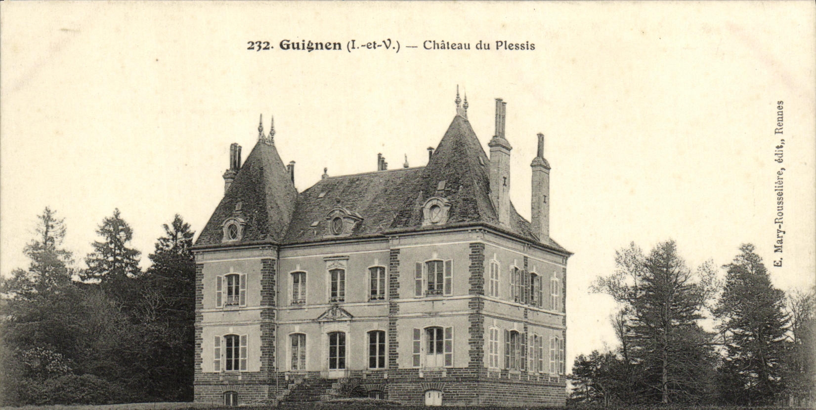 VINTAGE POSTCARD Guignen Castle of Plessis