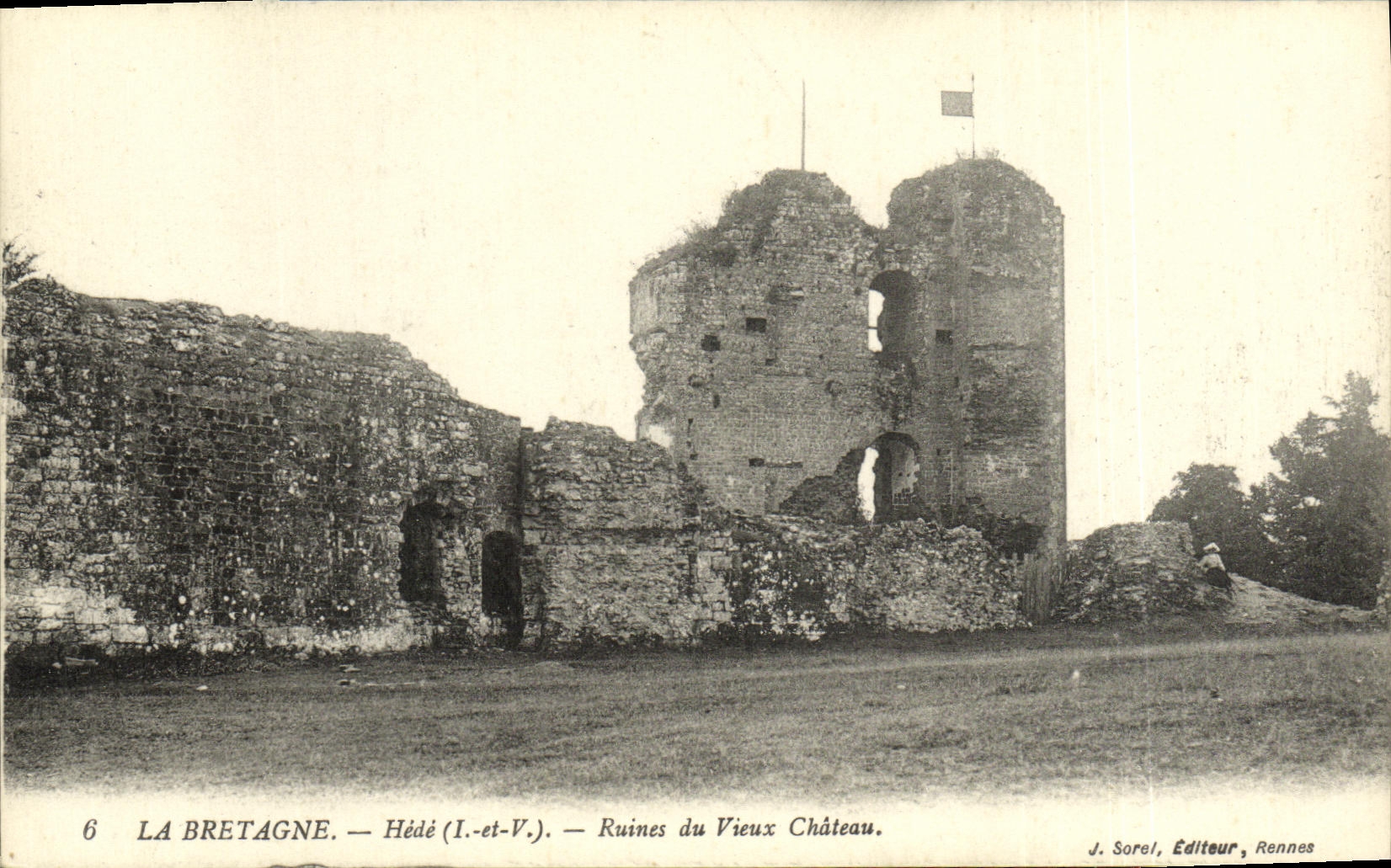 VINTAGE POSTCARD Brittany Hede Ruins of the Old Castle