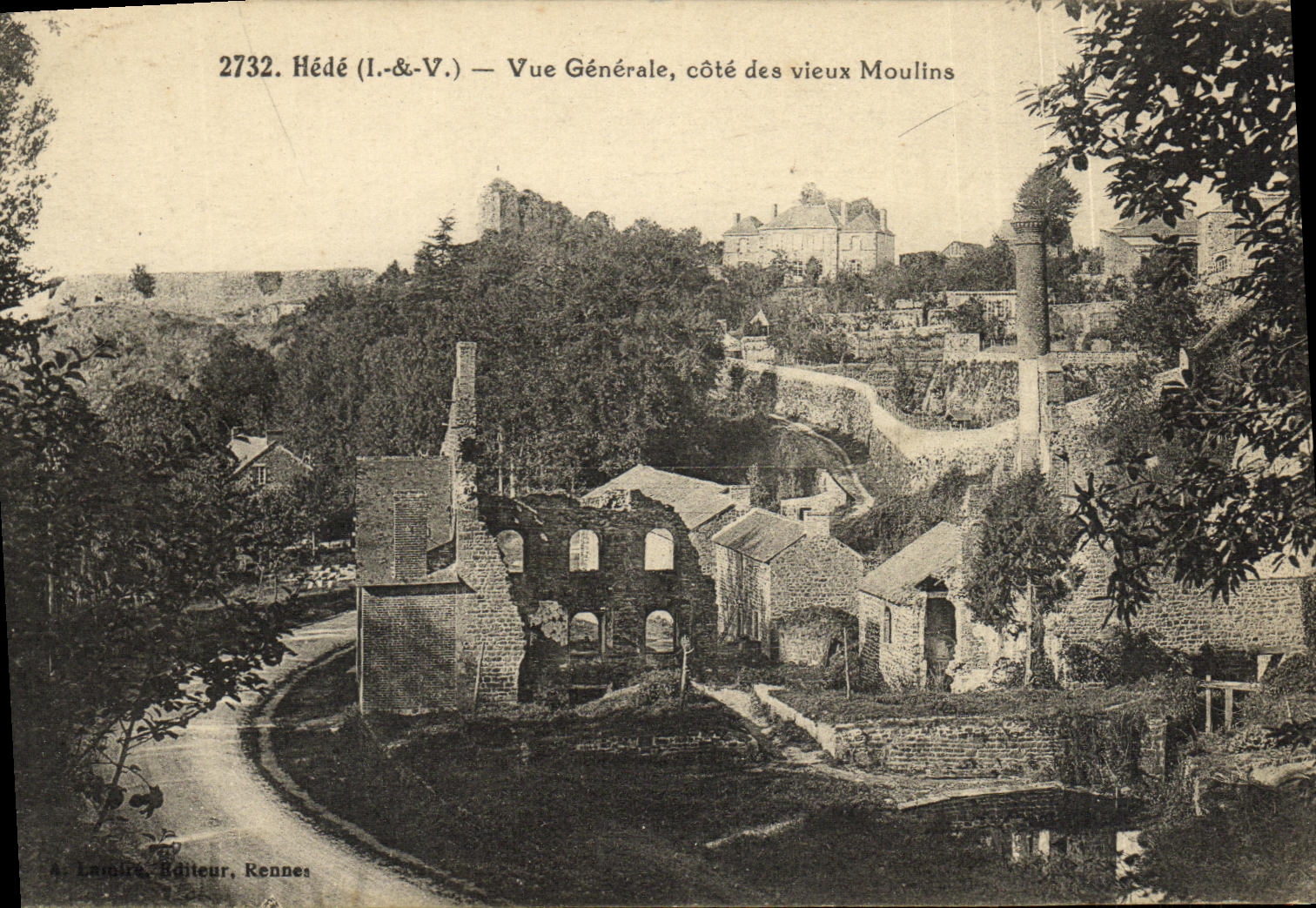 CPA Hede Vue Generale Cote des Vieux Moulins