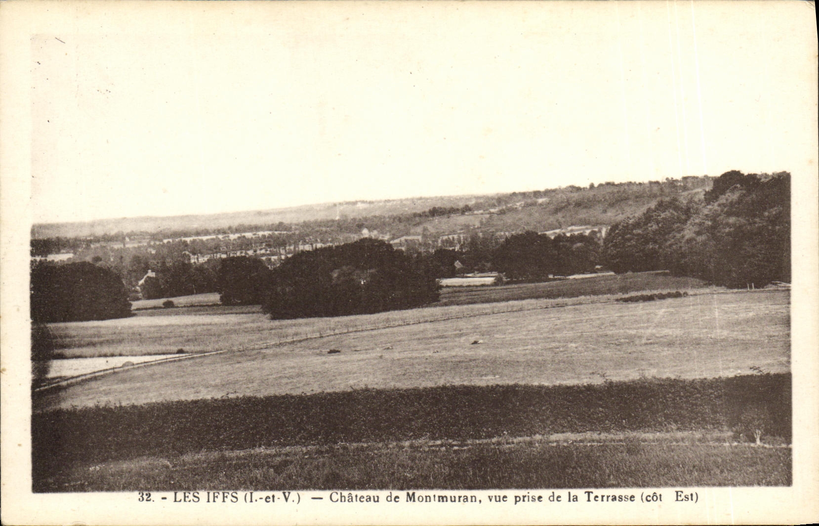 VINTAGE POSTCARD Iffs Castle of Montmuran Seen from of the terrace East coast