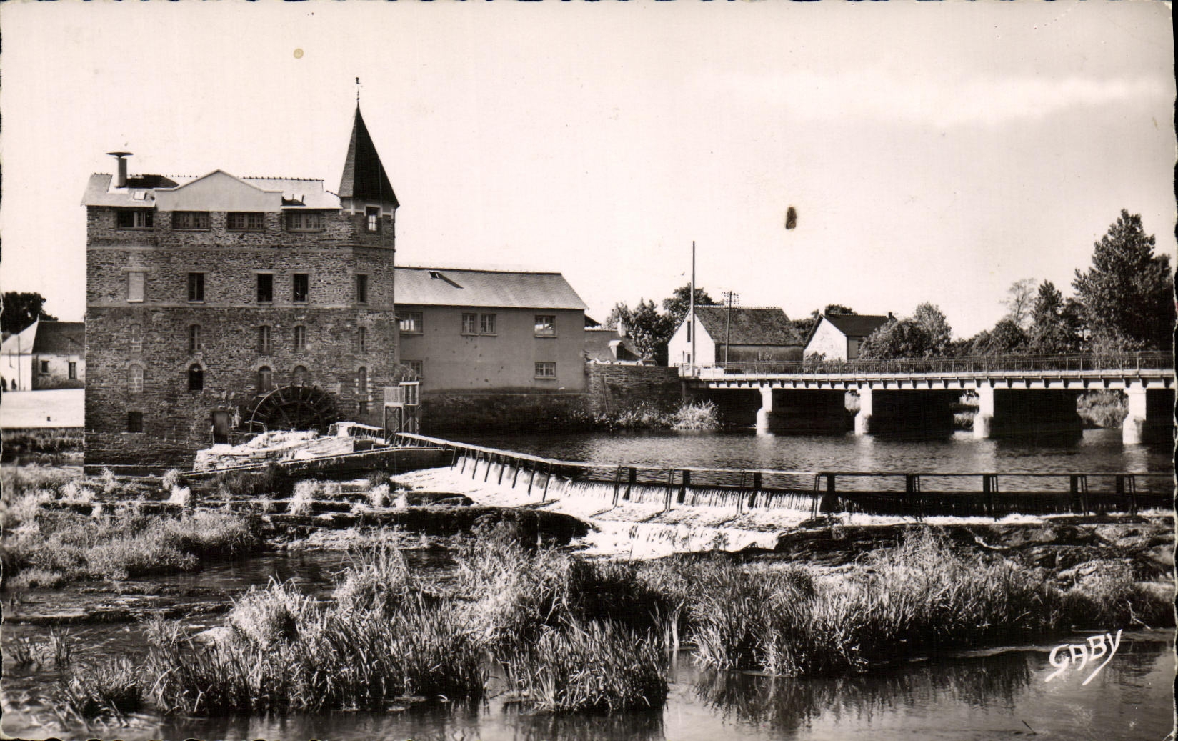 CPM Messac Guipry Moulin et barrage sur la Vilaine