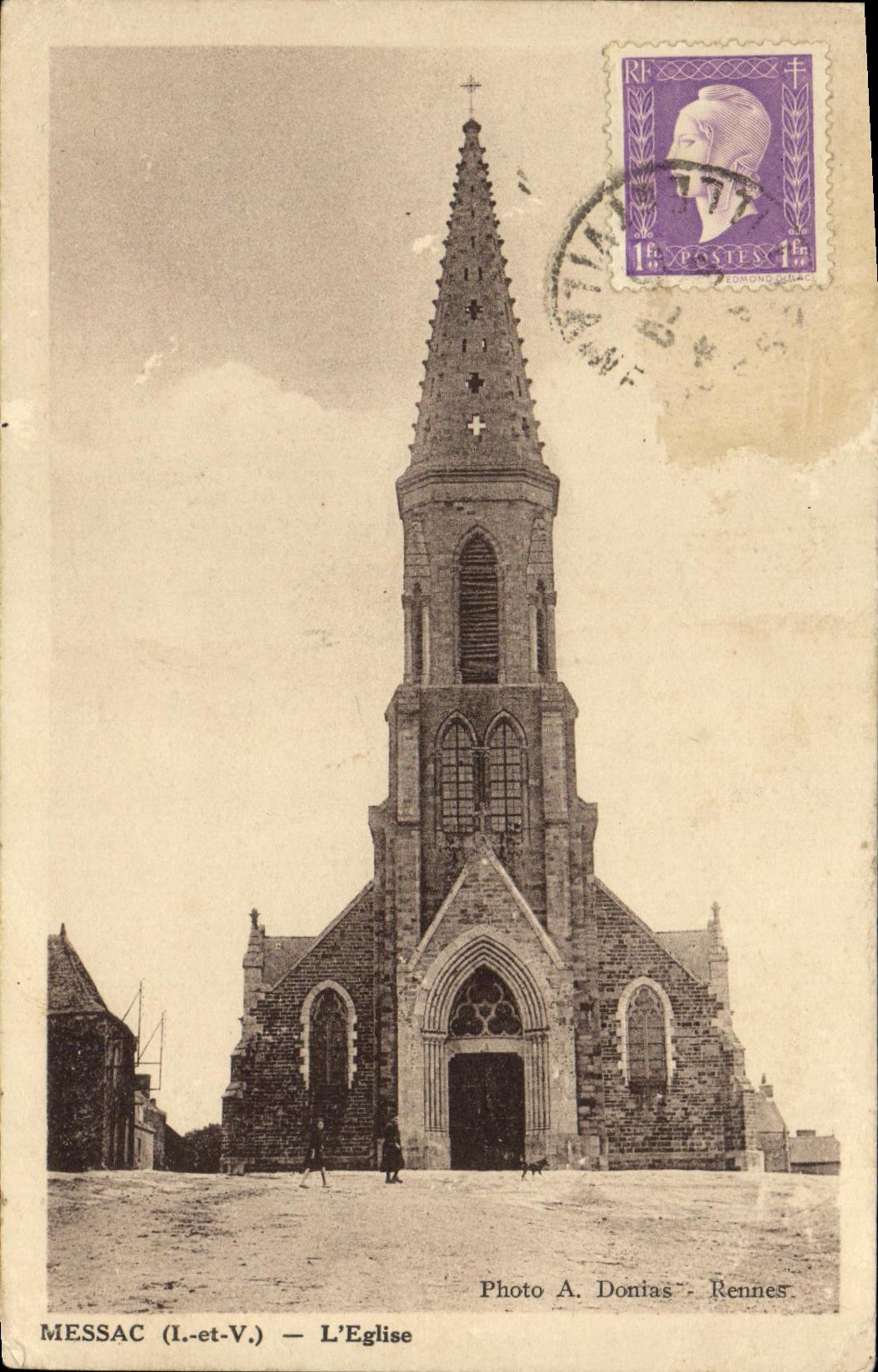 VINTAGE POSTCARD Messac L Church