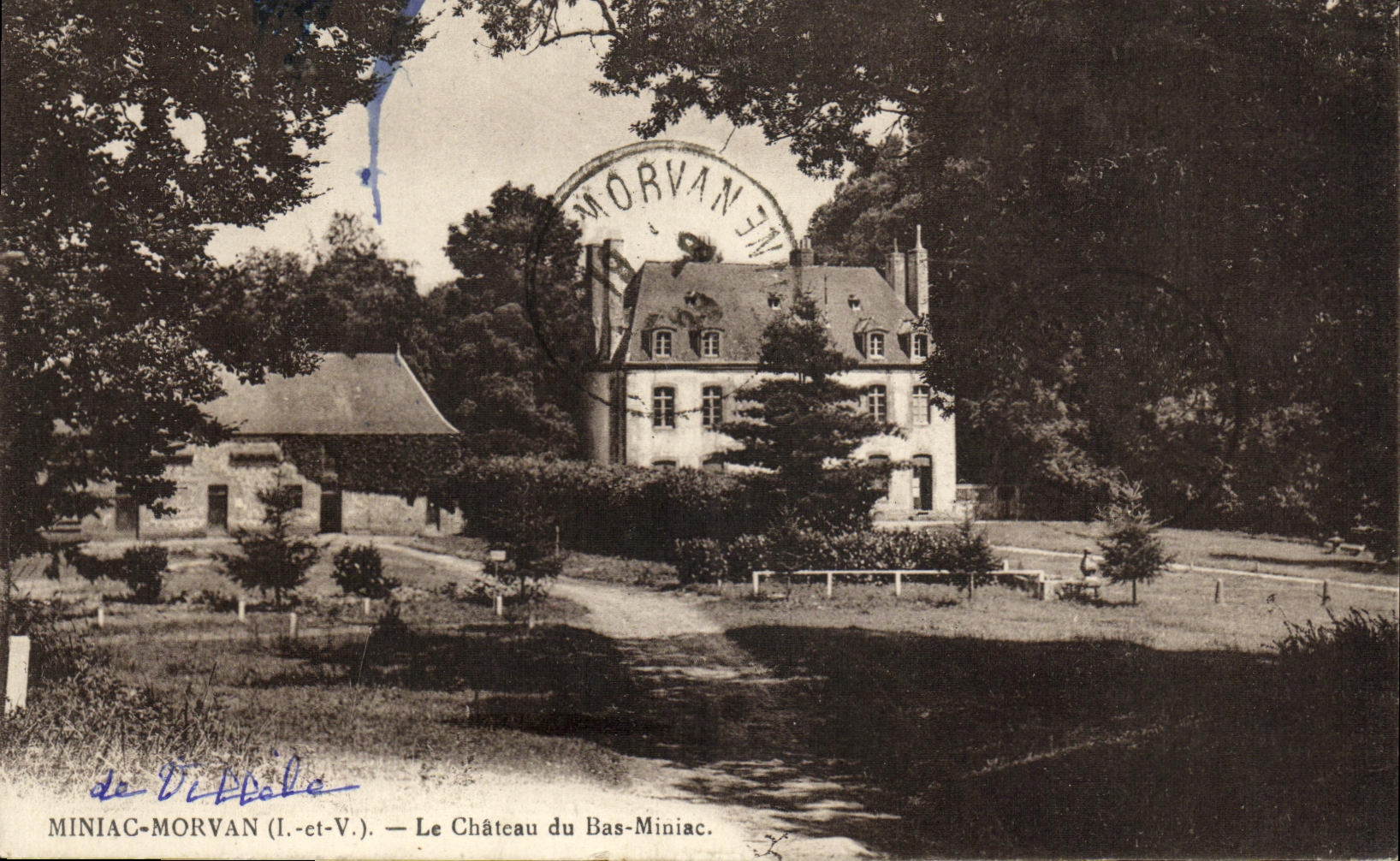 VINTAGE POSTCARD Miniac Morvan the Castle of Low Miniac
