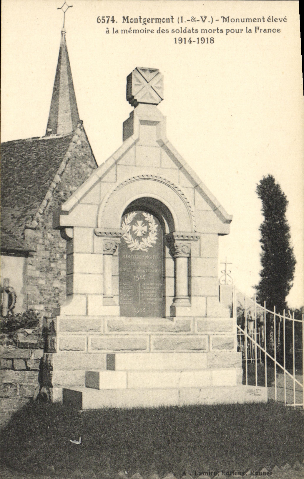 CPA Montgermont Monument eleve a la memoire des soldats morts pour la France 1914 1918 Militaria