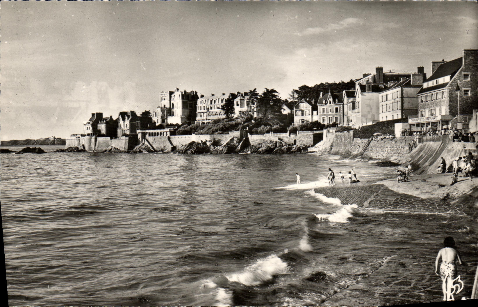 MODERN CARD Parame Painte de Rochebonne