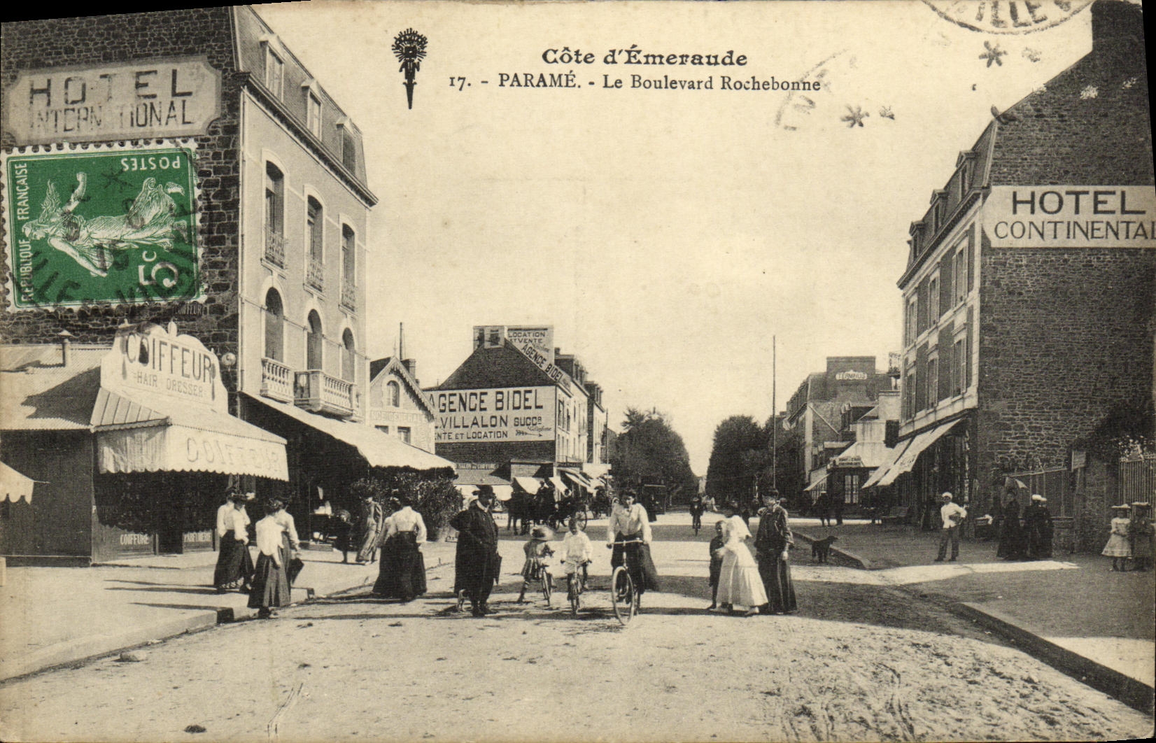 CPA Parame Boulevard Rochebonne Coiffeur Hotel Continental Velo 