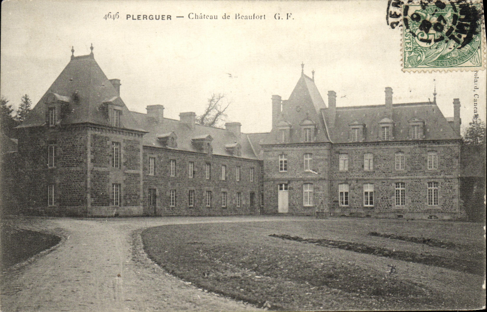 VINTAGE POSTCARD Pleguer Castle of Beaufort