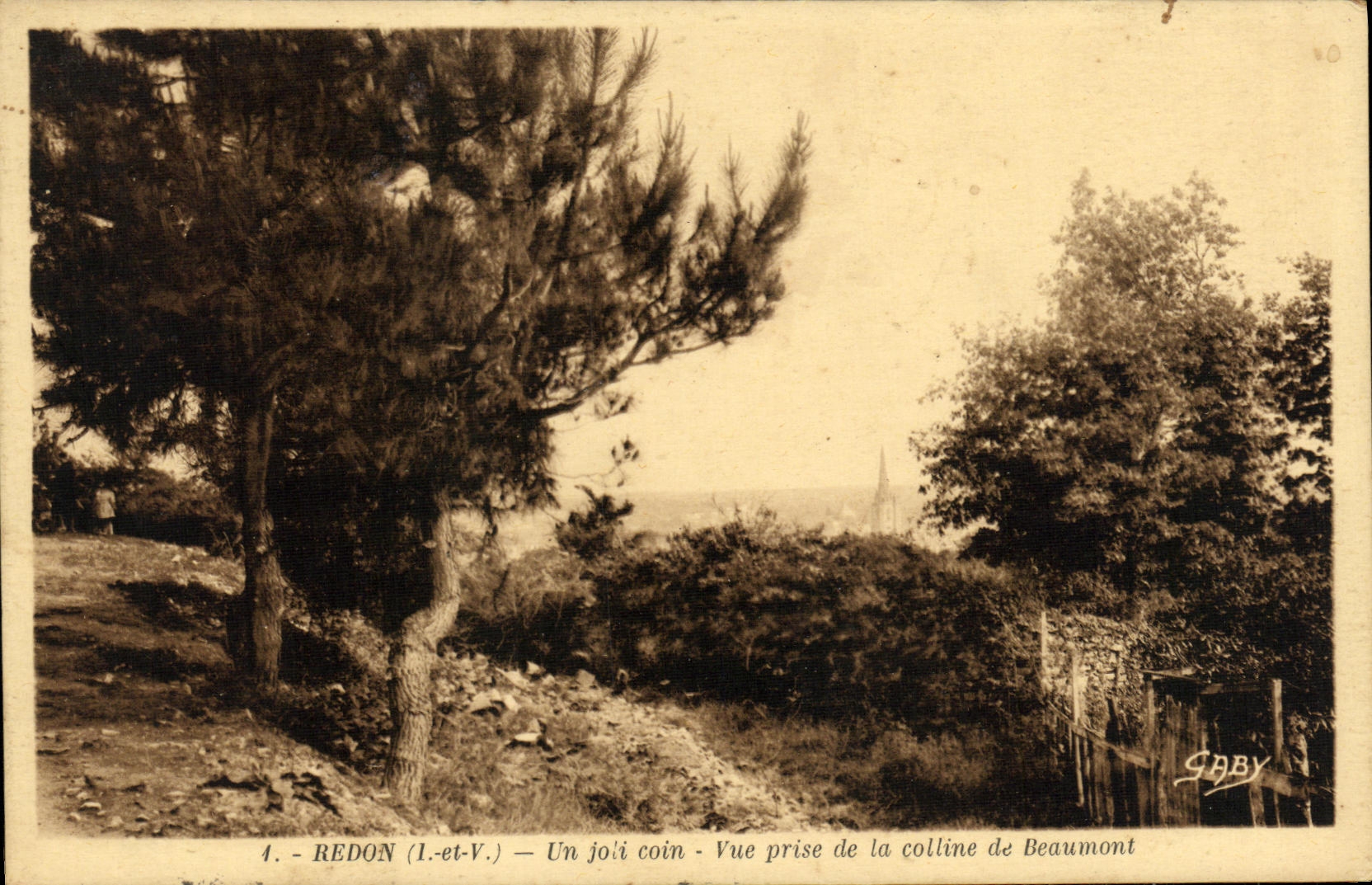 POSTAL Redon de la VENDIMIA una esquina bonita vista en la colina de Beaumont