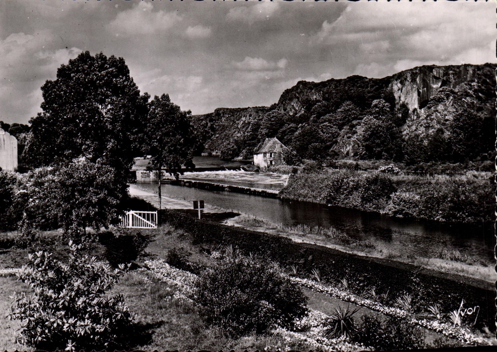 CPM Environs de Rennes Le Moulin du Boel sur la Vilaine