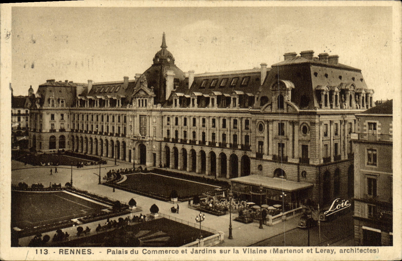 CPA Rennes Palais du Commerce et Jardins sur la Vilaine