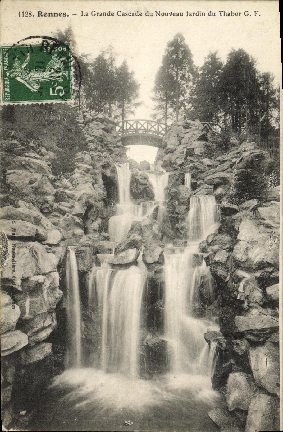 CPA Rennes la Grande Cascade du Nouveau Jardin du Thabor