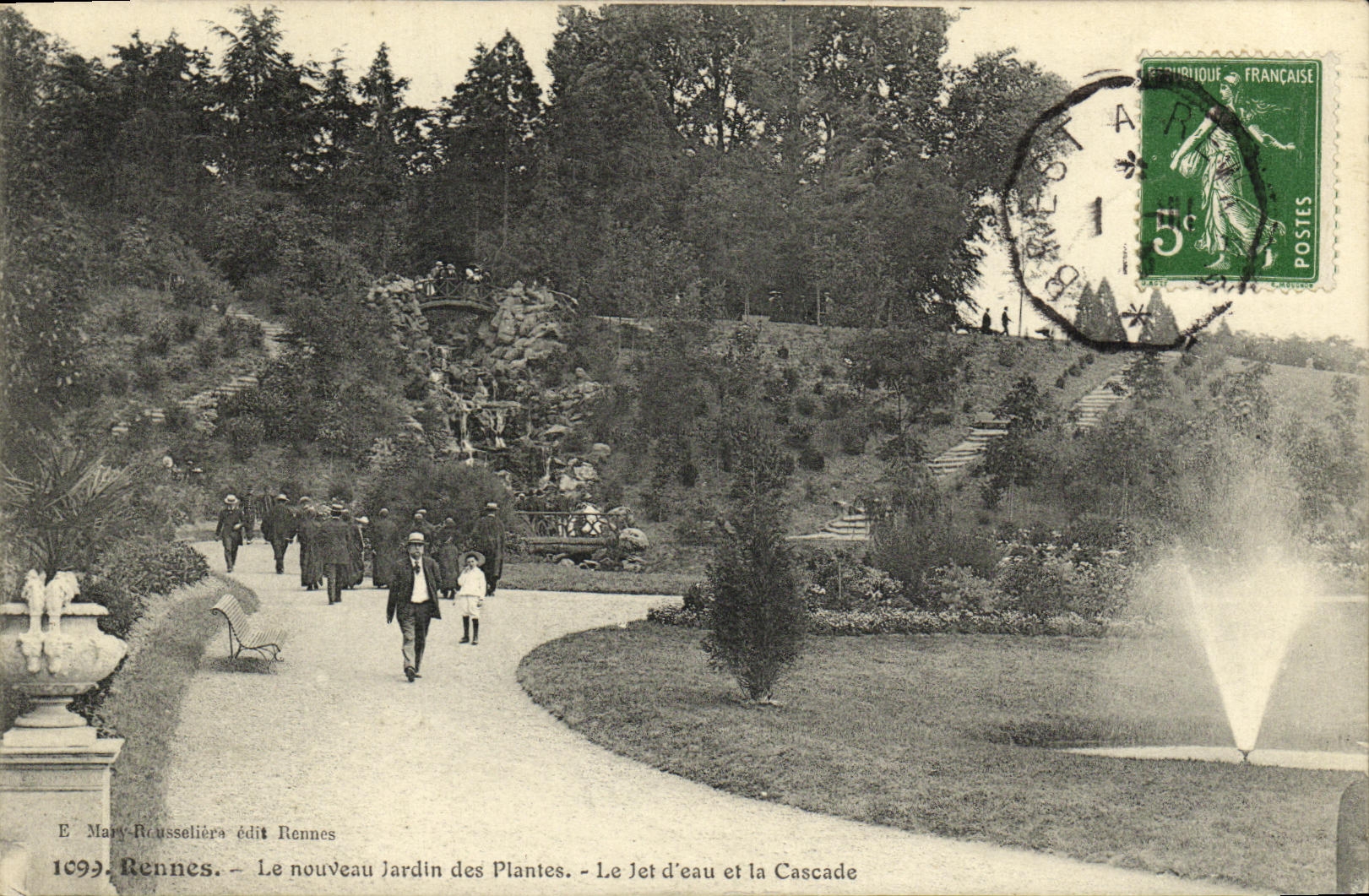 VINTAGE POSTCARD Rennes the new Botanical garden the jet D water and the cascade