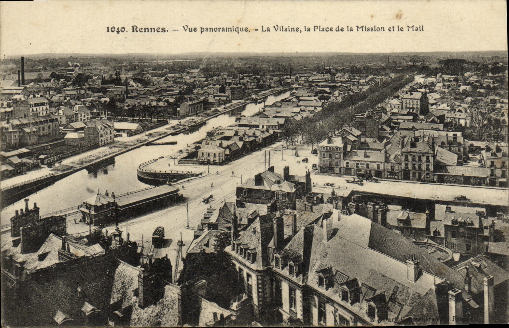 CPA Rennes Vue Panoramique La Vilaine la Place de la Mission et le Mail