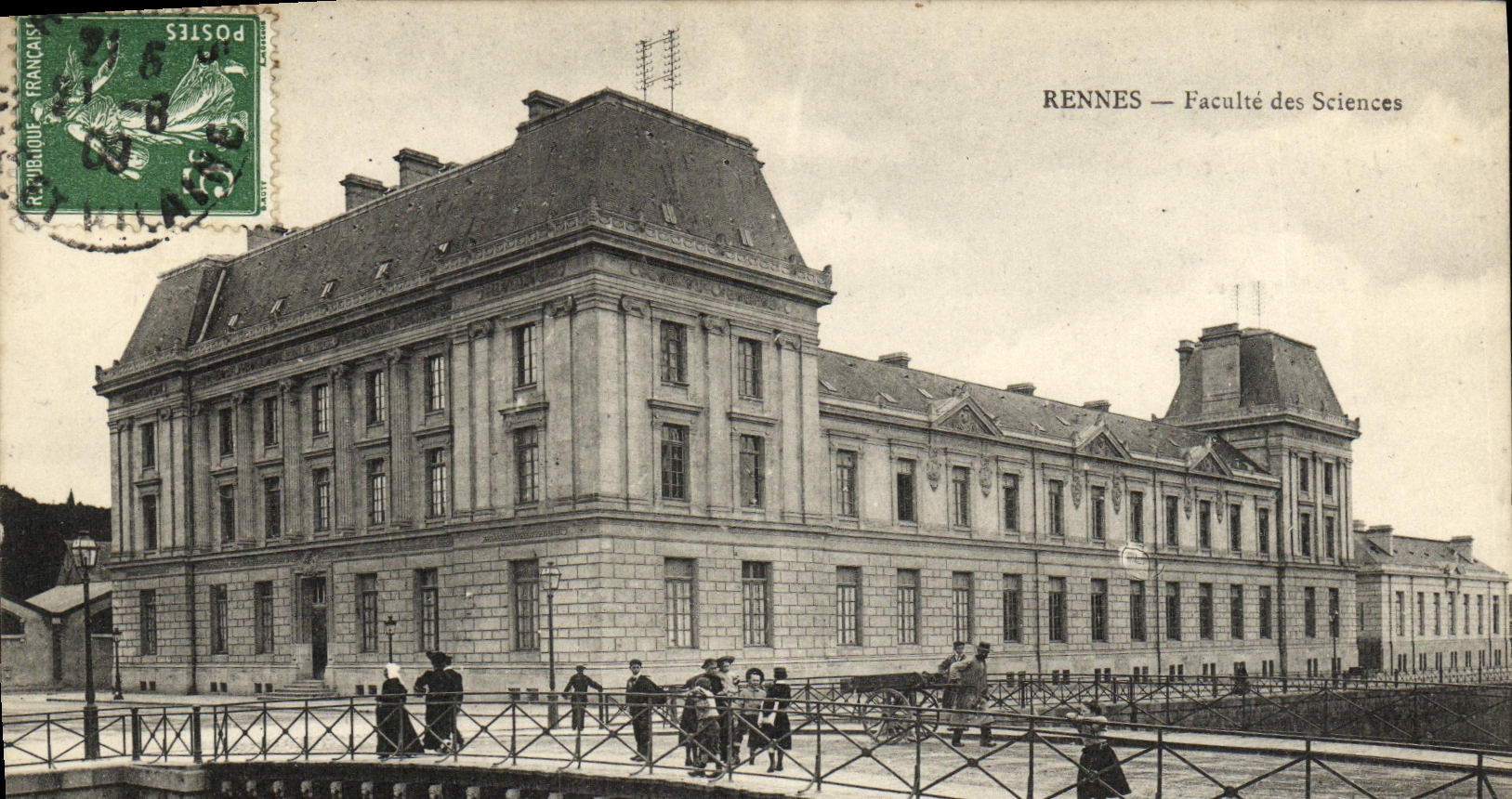 VINTAGE POSTCARD Rennes Faculty of Seiences