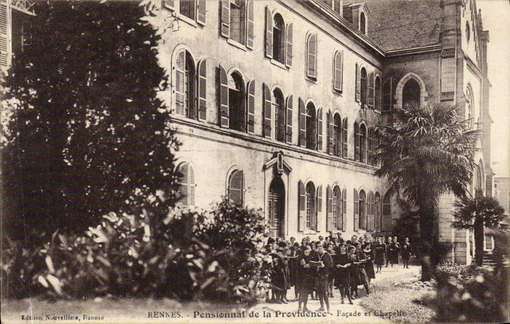 VINTAGE POSTCARD Rennes Boarding school of Providence Frontage and Vault Children