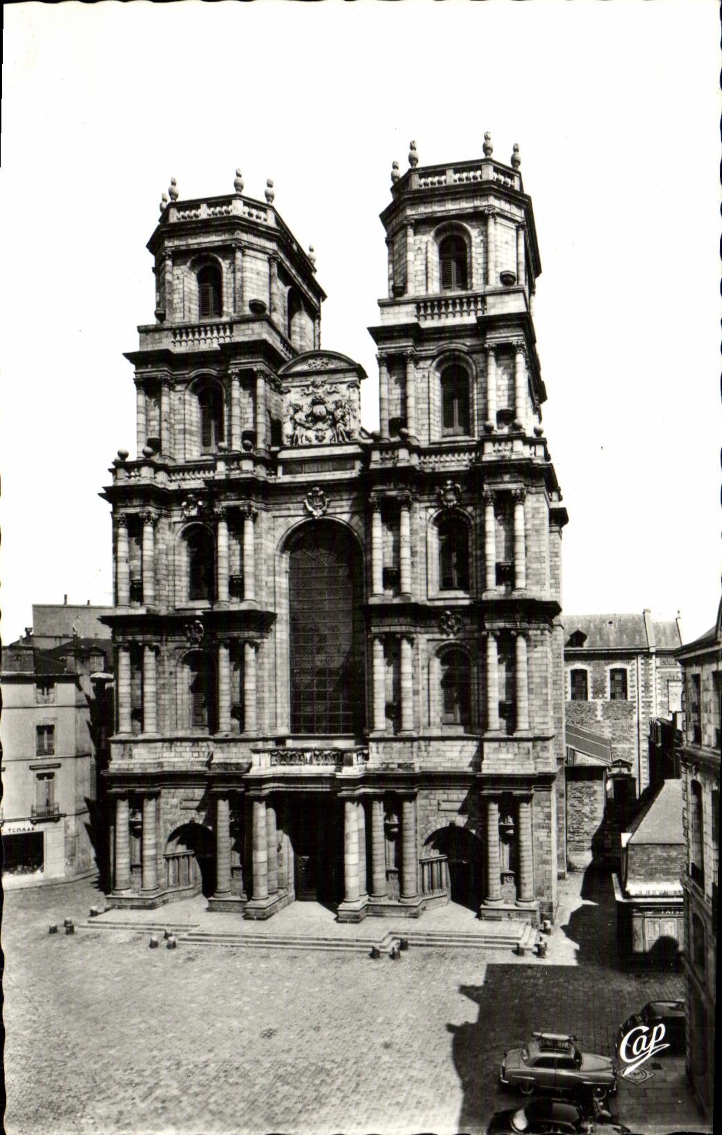 MODERN CARD Rennes the Cathedral