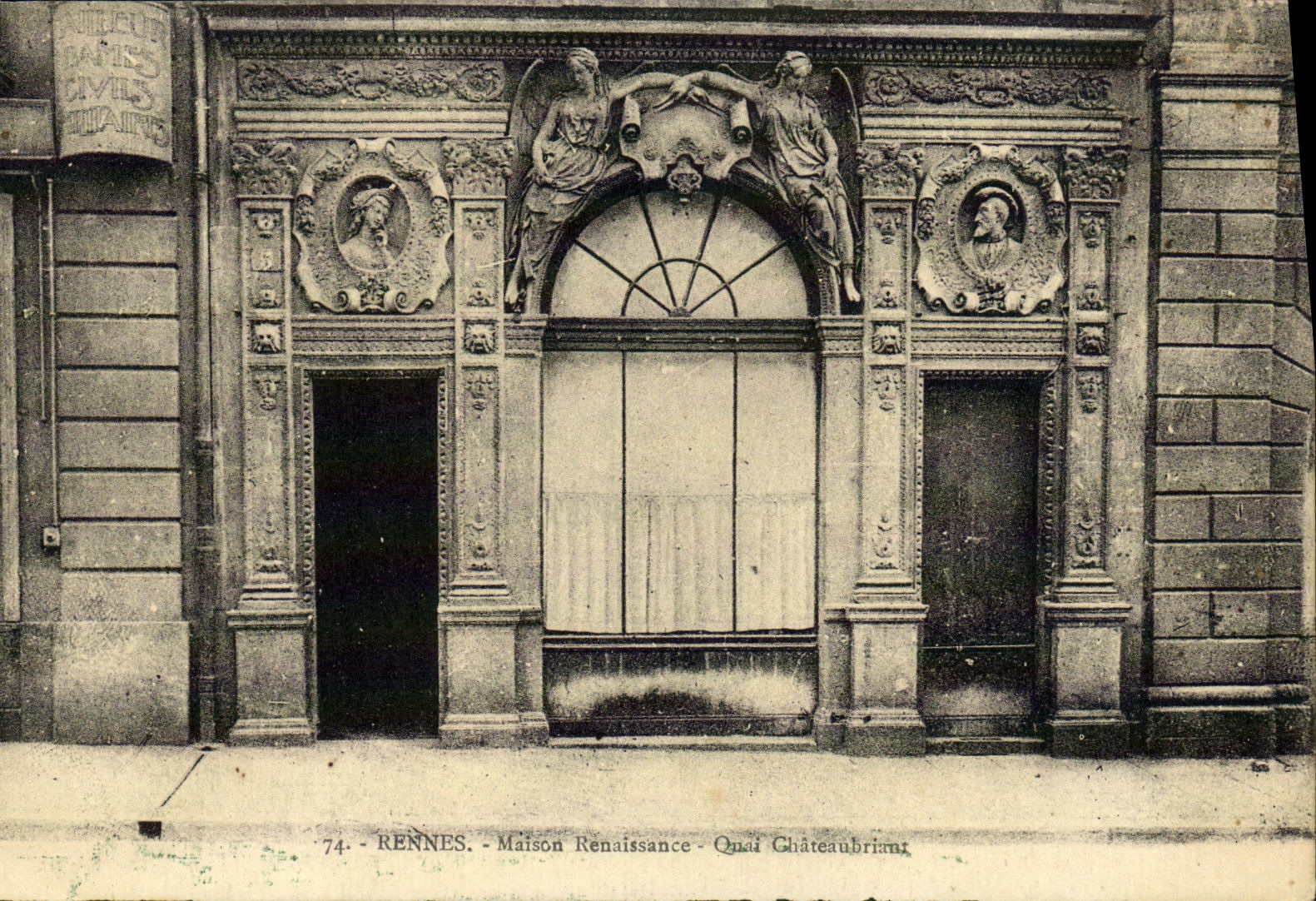 CPA Rennes Maison Renissance Quai Chateaubriand