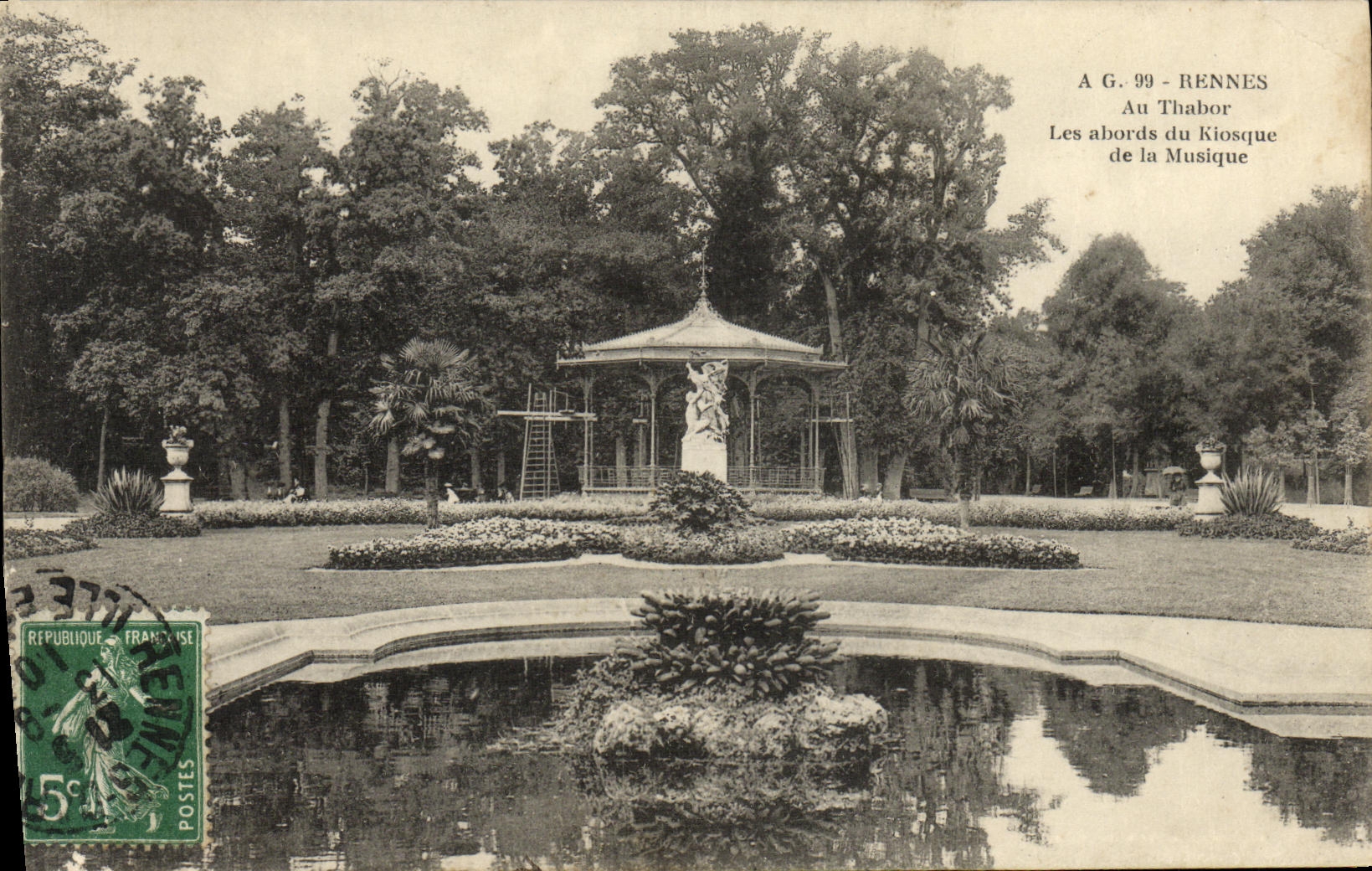 VINTAGE POSTCARD Rennes in Thabor accesses of the kiosk of the Music